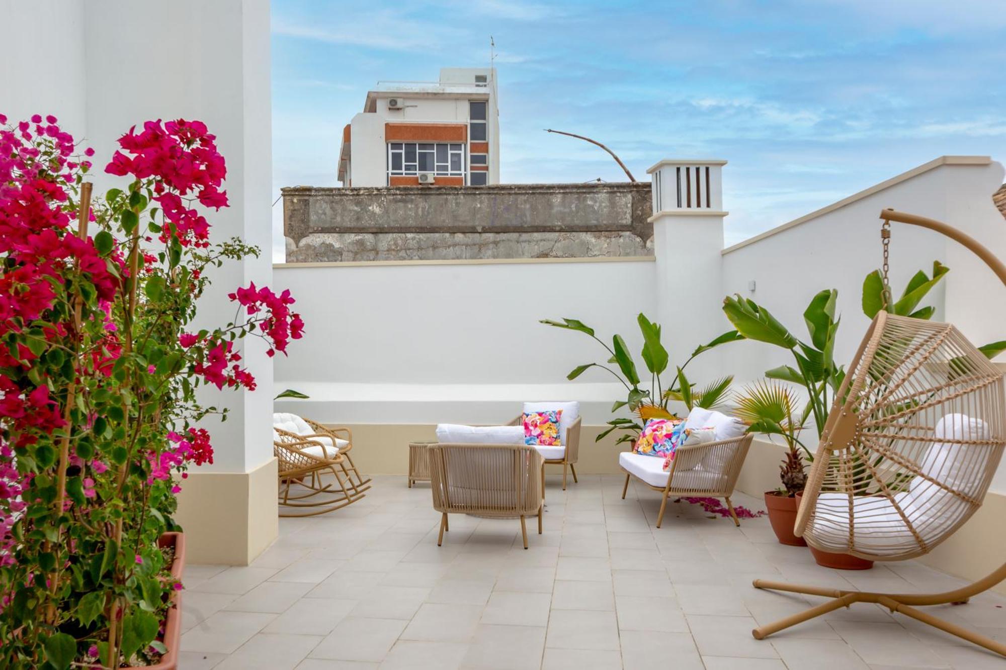 Guest House Jacaranda ฟารู ภายนอก รูปภาพ